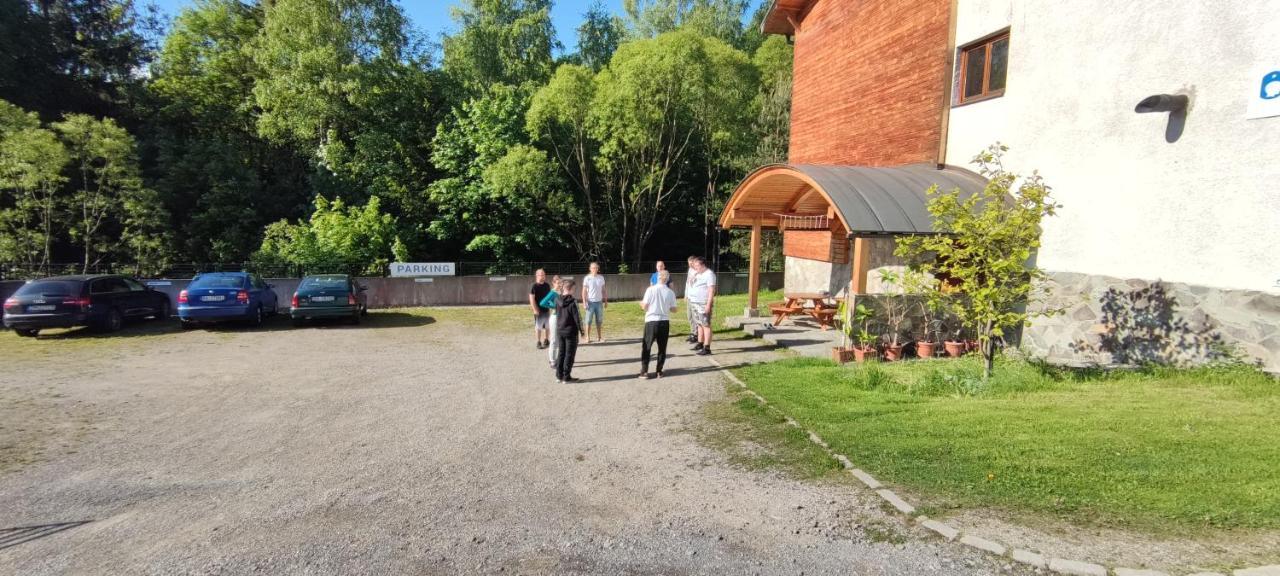 Hotel Brainy Krásno nad Kysucou エクステリア 写真